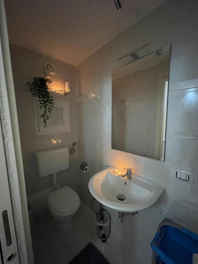 House Relax Bella Napoli Apartment Bagian luar foto